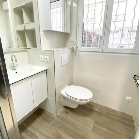 Excellent In Apartment